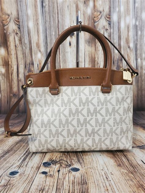 michael kors aubrey medium satchel|Michael Kors opened satchel purse.